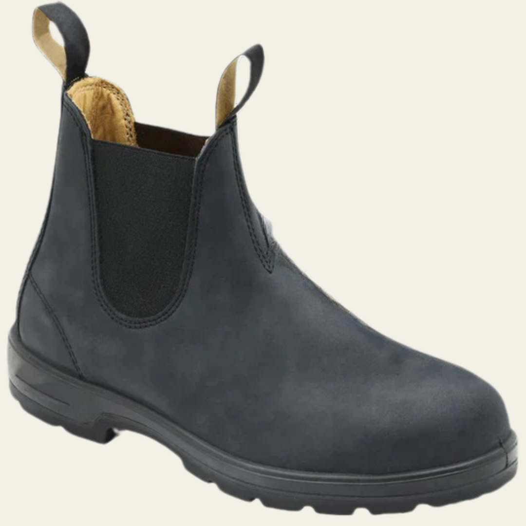 Effortless Black Chelsea Boots With Classic Design 6