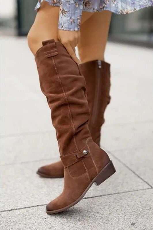 Effortless Black Knee High Boots With Strap Detail 2