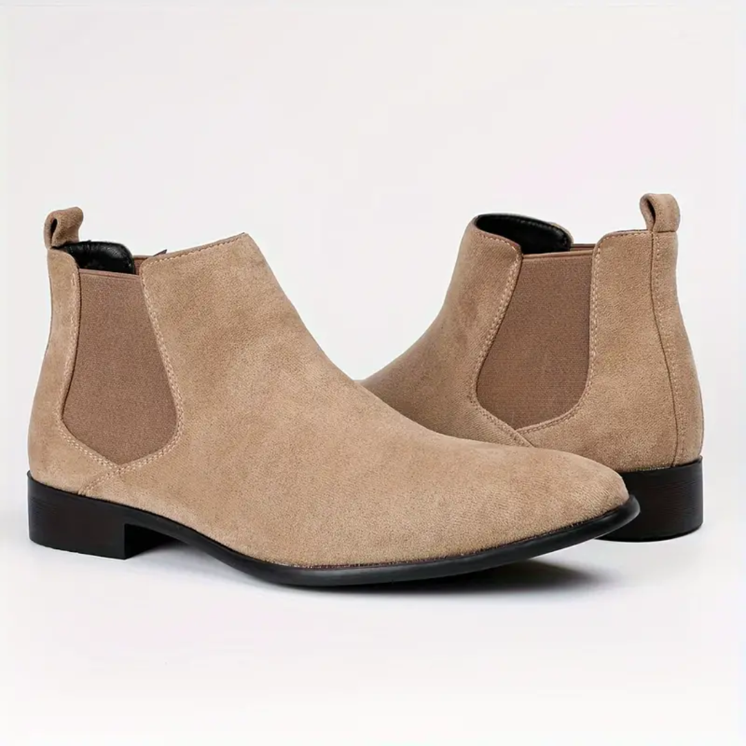 Effortless Men's Chelsea Boots With Sleek Design 1