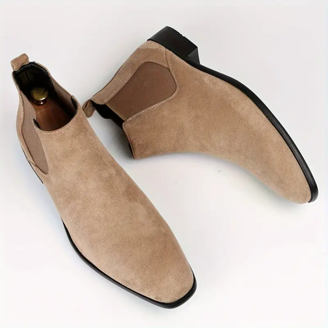 Effortless Men's Chelsea Boots With Sleek Design 2