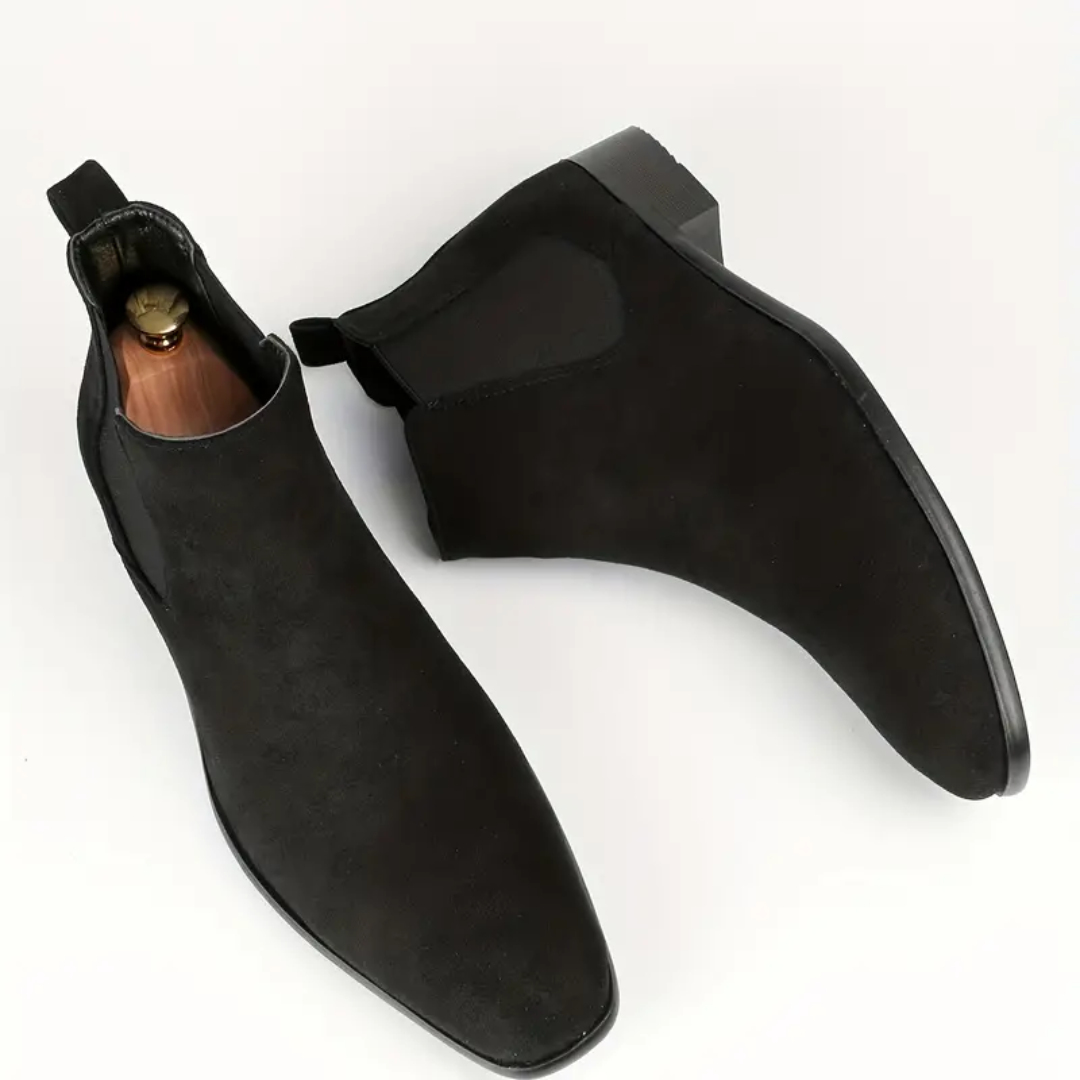 Effortless Men's Chelsea Boots With Sleek Design 3
