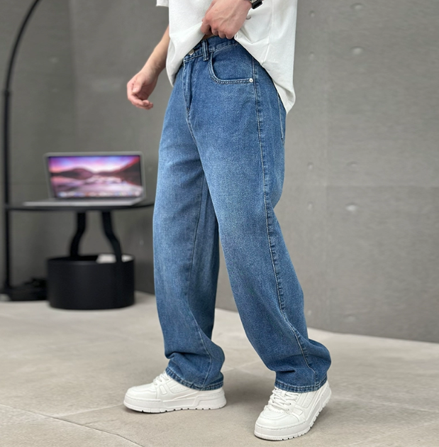 Effortless Men's Jeans Relaxed Fit Straight Leg 3