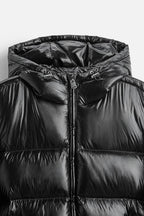 Effortless Men's Puffer Jacket With Structured Hood 4