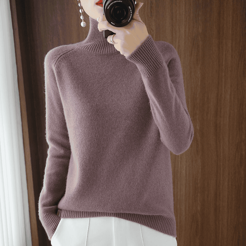 Effortless Women's Jumper With Chunky Knit Design 2
