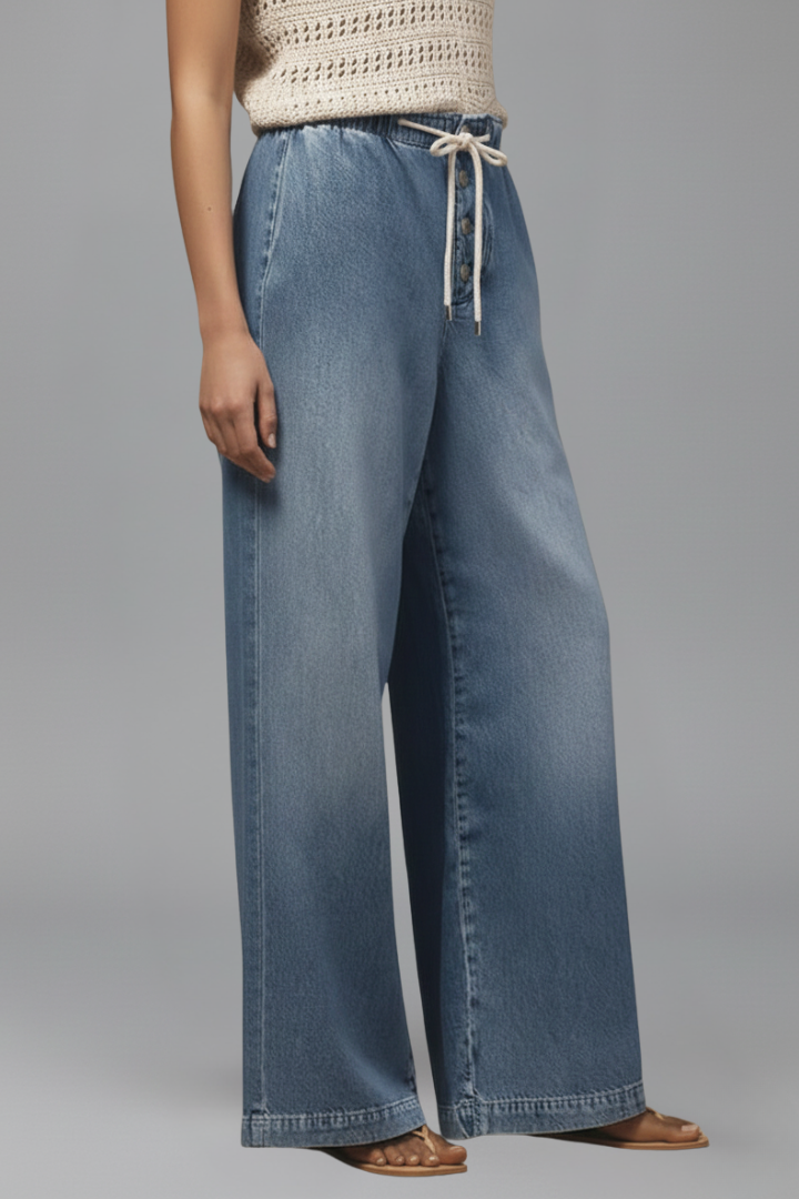 Effortless Women's Wide Leg Distressed Jeans 3