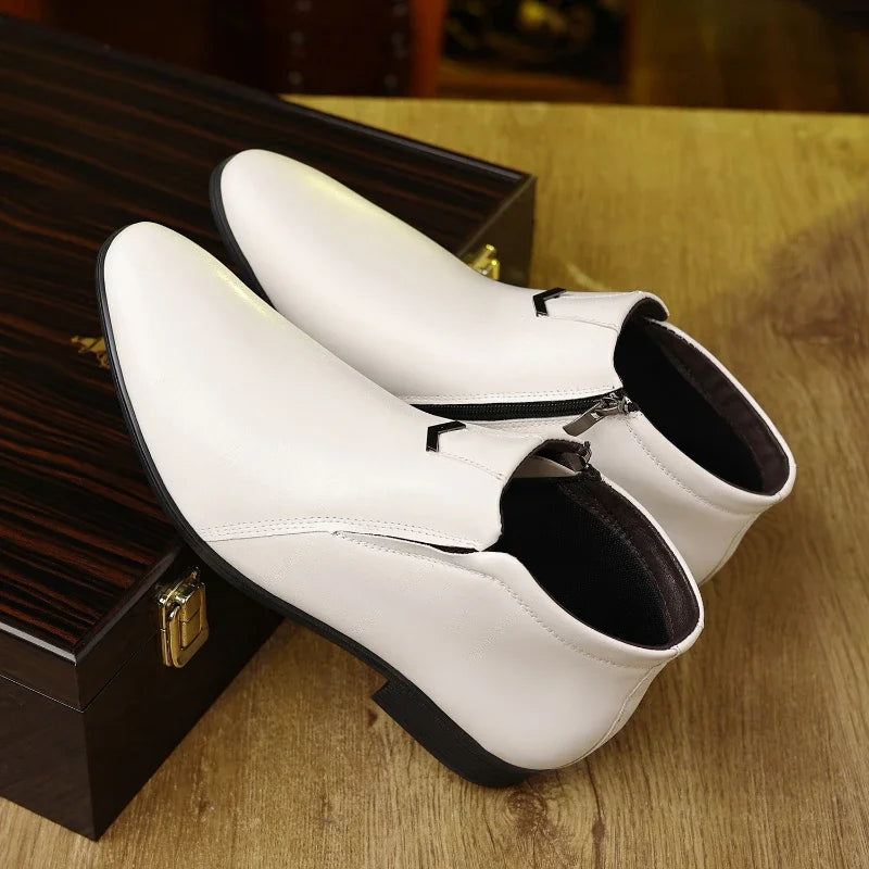 Elegant Retro Ankle Boots With Polished Finish 2