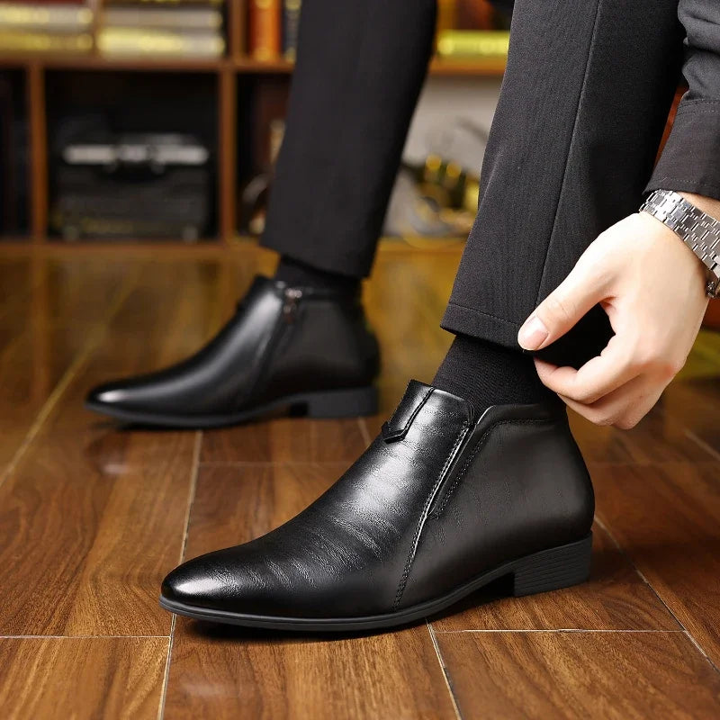 Elegant Retro Ankle Boots With Polished Finish 4