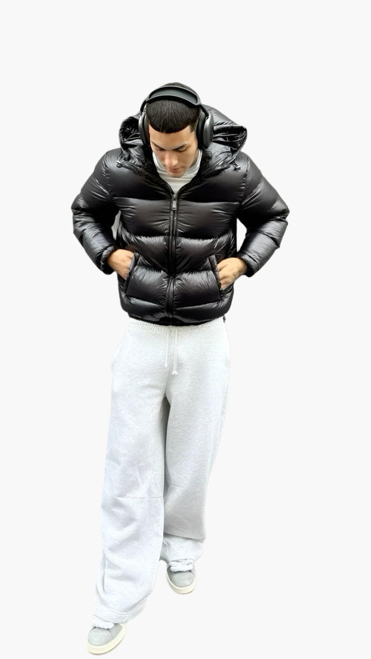 Modern Men's Puffer Jacket With Hooded Design 0
